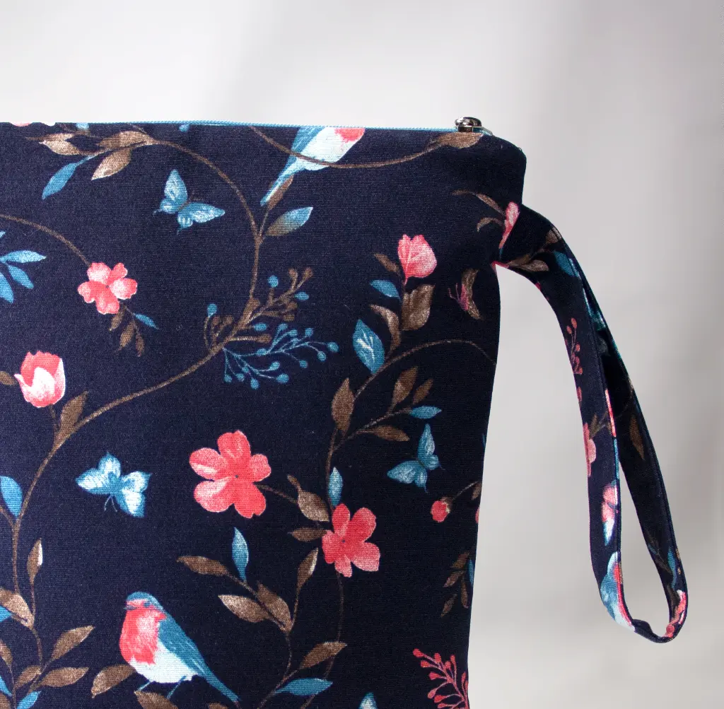 Zipper Bird  Bullfinch Navy Blue XL Croped Front Right.webp