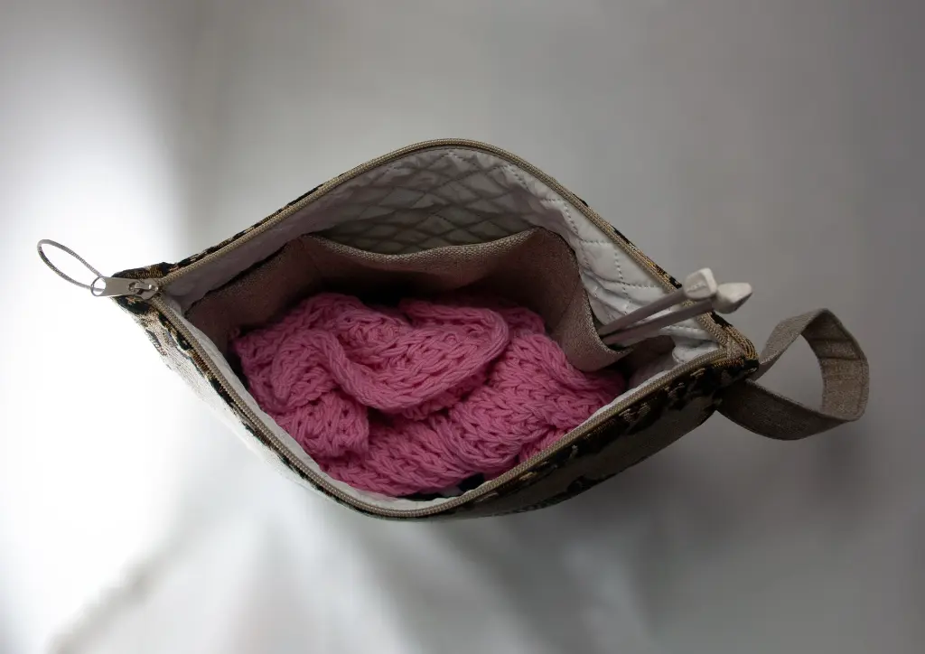 Zippered Zebra Beige Front with Balls of Yarn Top.webp