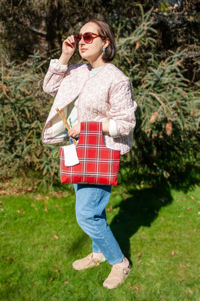 Wrist Plaid Red L with Nadiia.webp