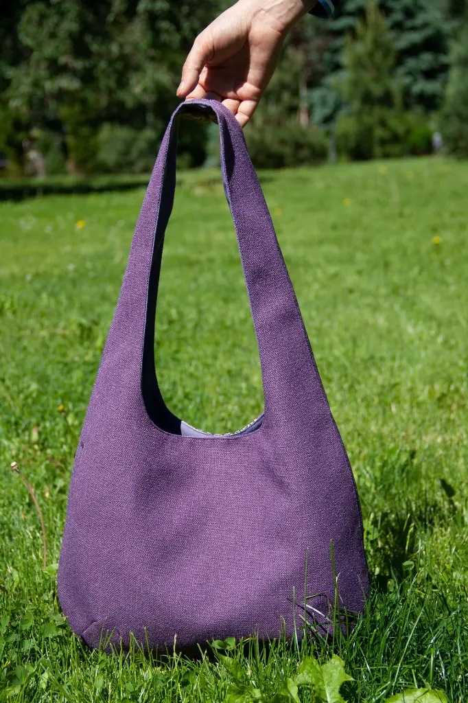 Back Hobo Bag Tribal Print Violet M Croped.webp