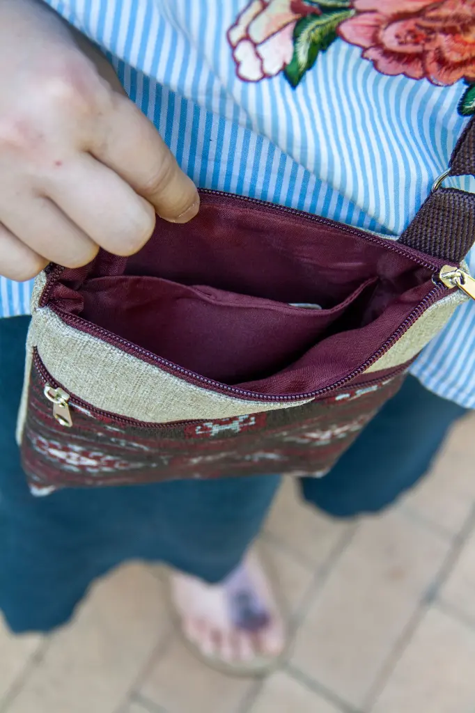 Crossbody Purse Brown Ethnic Beige S Inside.webp