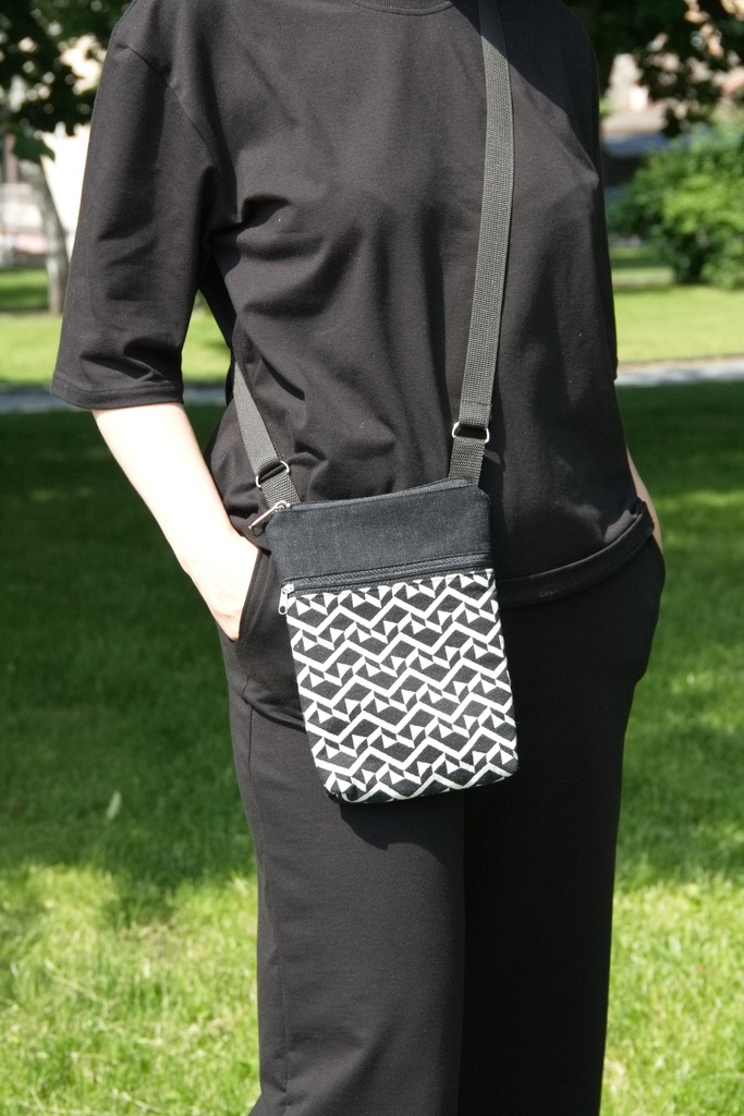 [crp-black-white-s] Crossbody Purse Black White S