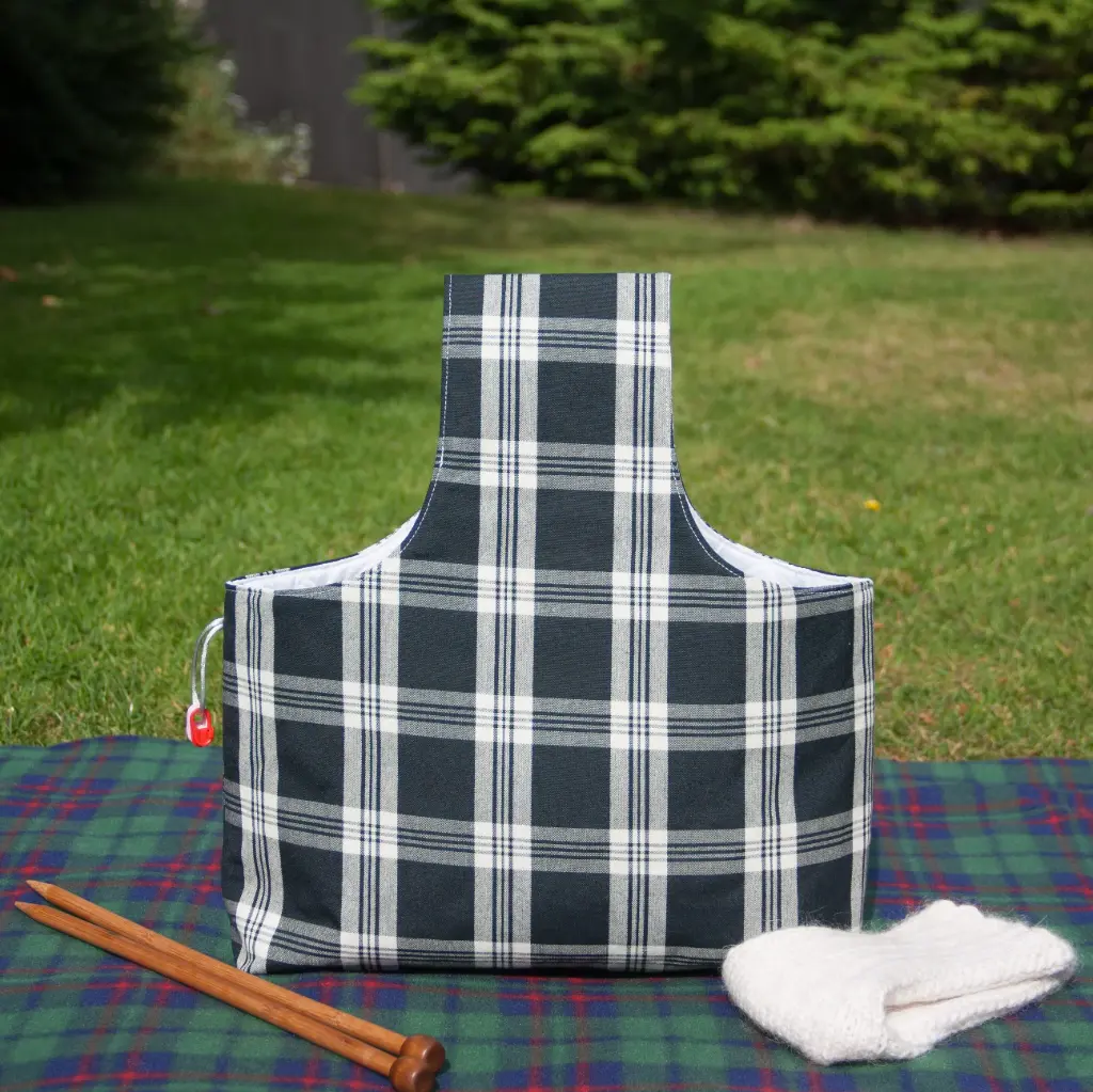 [pbw-plaid-rust-black-l] Wrist Plaid Rustikana Black L